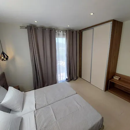 Averto فيلة سامي